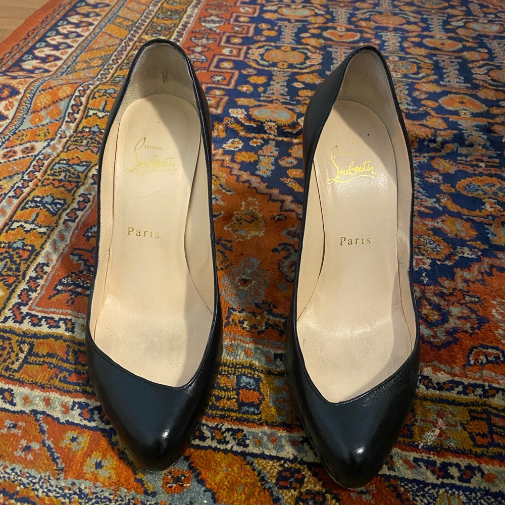 Christian Louboutin black leather heels size 37.5